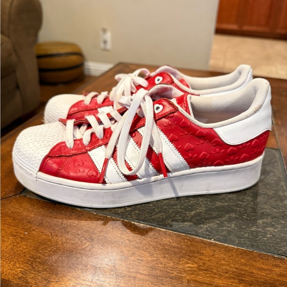 Adidas Red and White Women's Sneakers - Picture 3 of 6